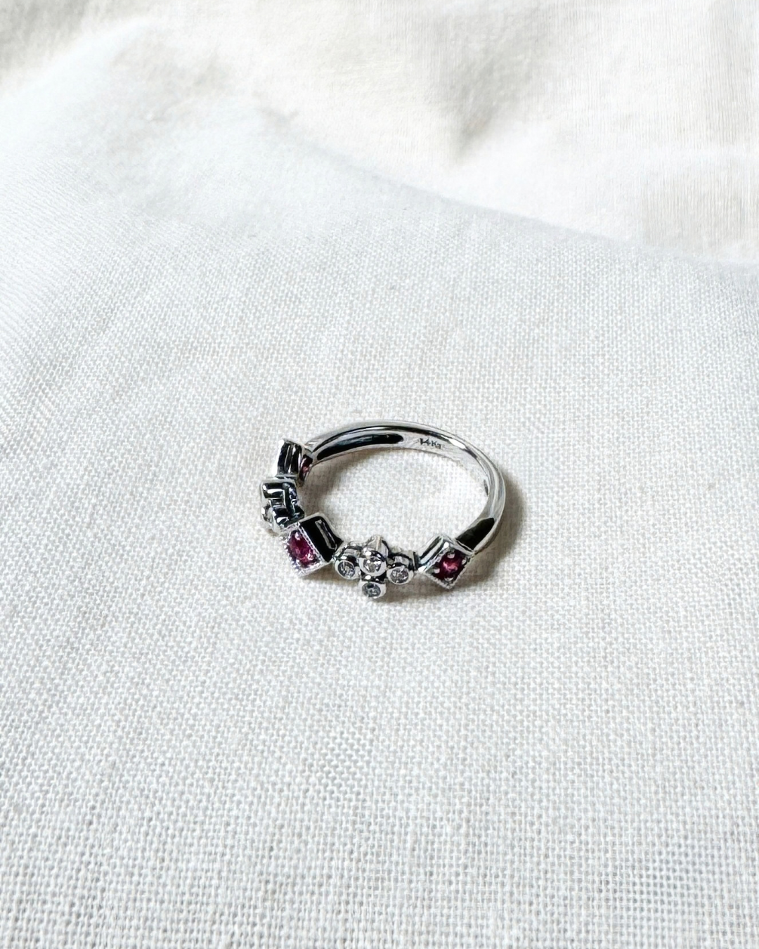 Vintage-Inspired Pink Gemstone Ring